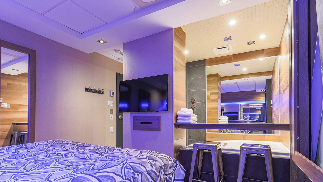 Photo of Bedroom in Longue-Pointe