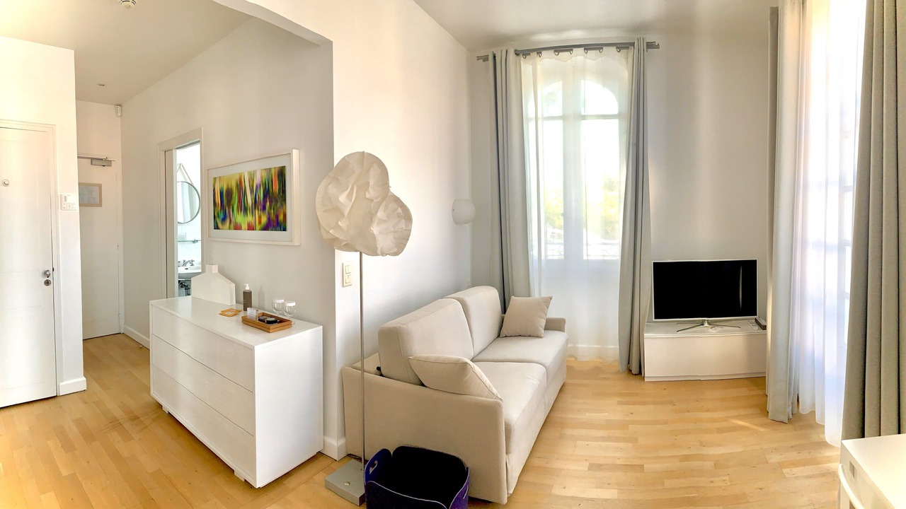 Photo of Bedroom in Saint-Tropez City Centre