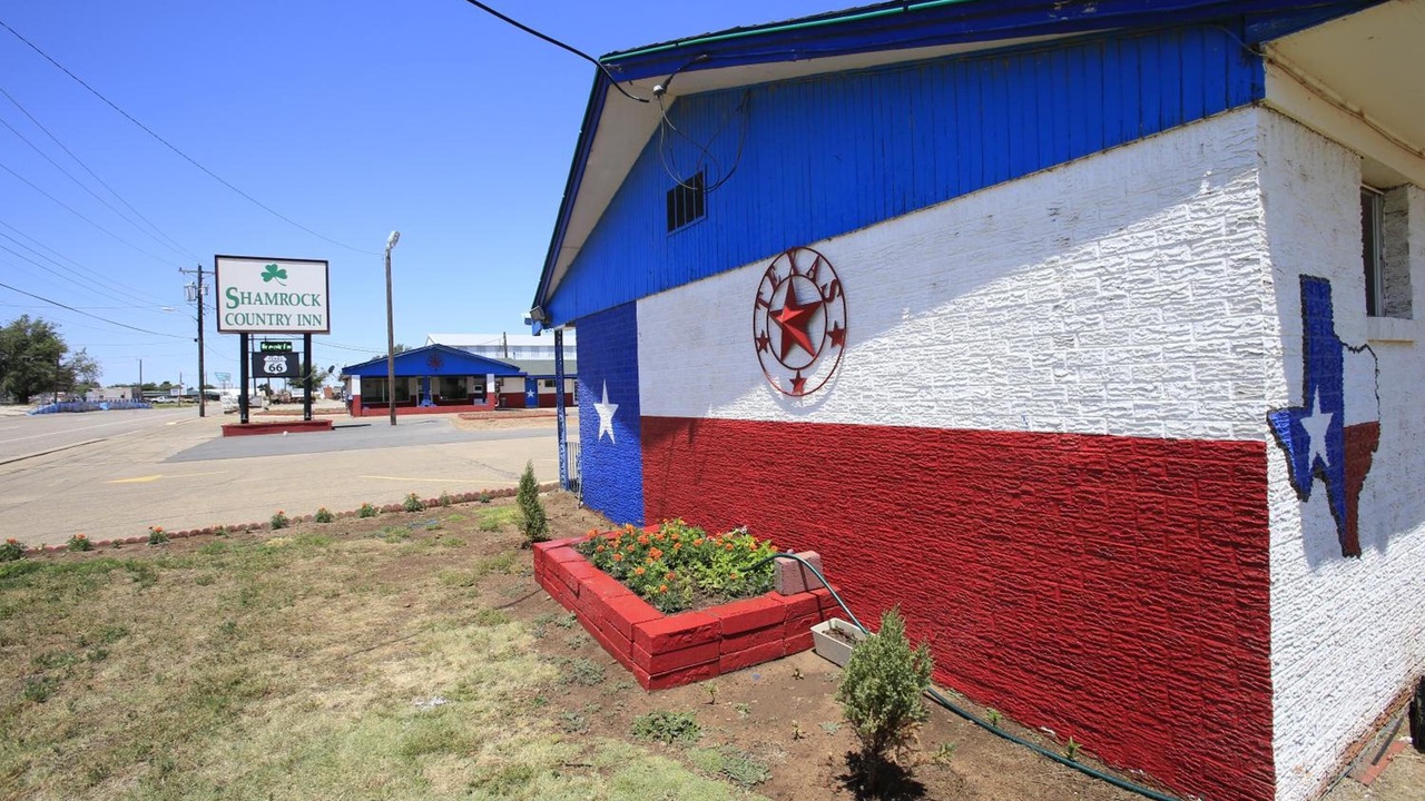 Photo of Outdoor in Shamrock