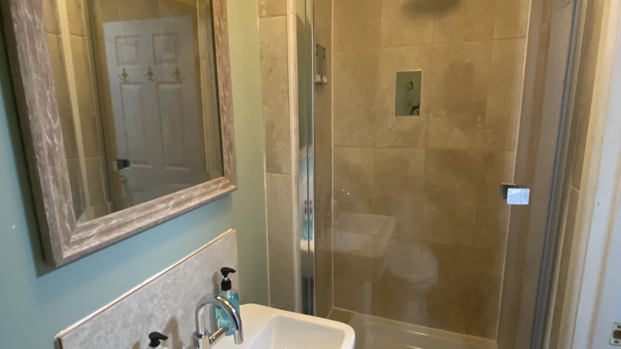 Photo of Bathroom in Oxford