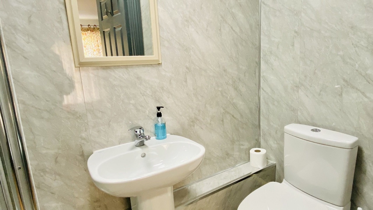 Photo of Bathroom in Oxford