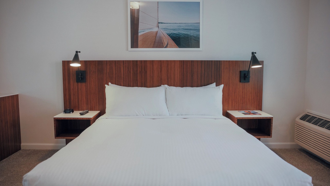 Photo of Bedroom in Skaneateles