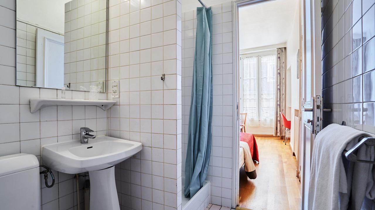 Photo of Bathroom in Bonne-Nouvelle