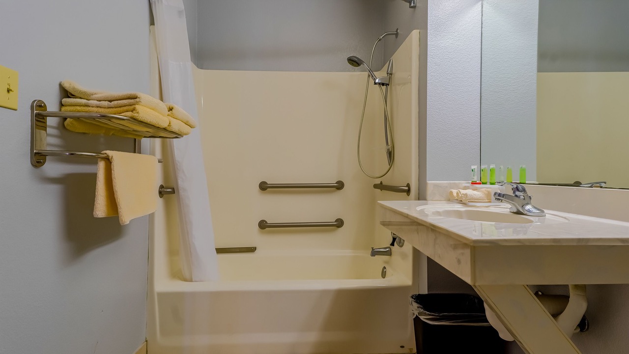 Photo of Bathroom in Sweet Home