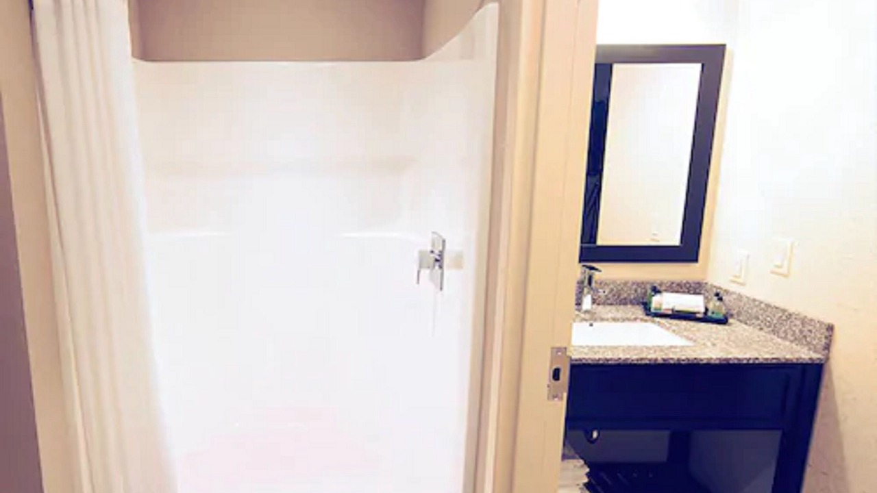 Photo of Bathroom in Salunga