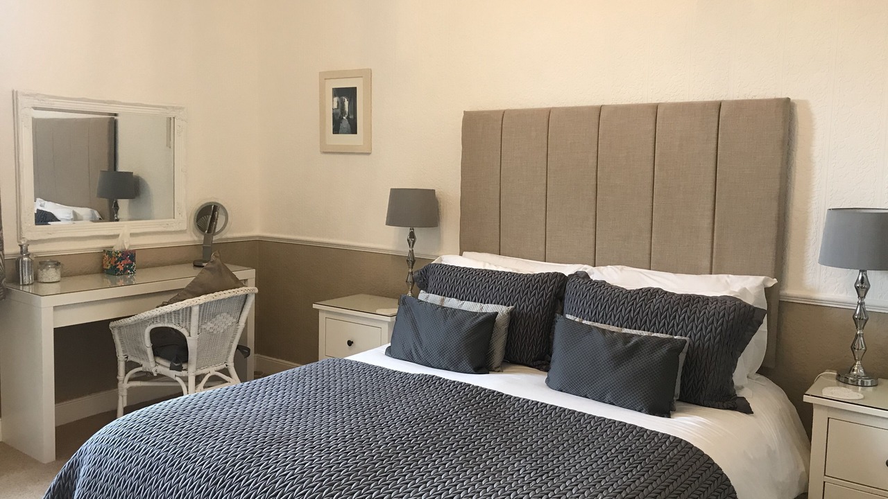 Photo of Bedroom in Oulton