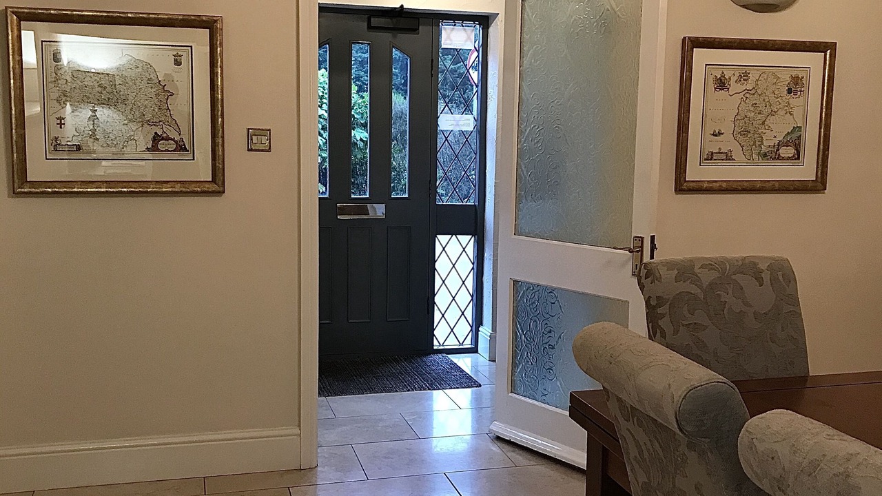 Photo of Others in Oulton