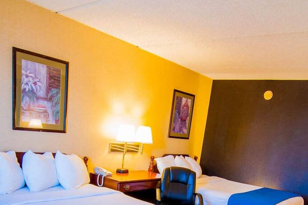 Photo of Bedroom in Newark