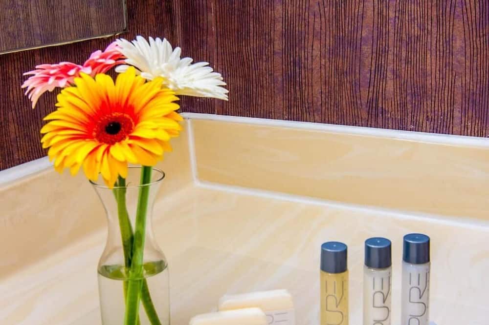 Photo of Bathroom in Newark