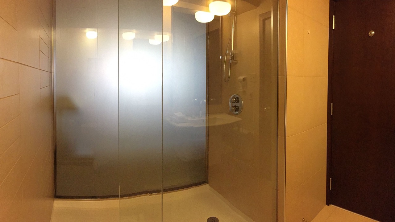 Photo of Bathroom in Sept-Iles