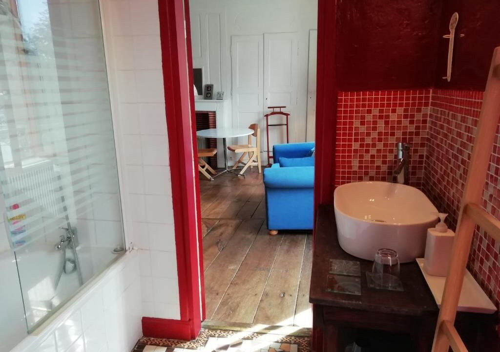 Photo of Bathroom in Felletin