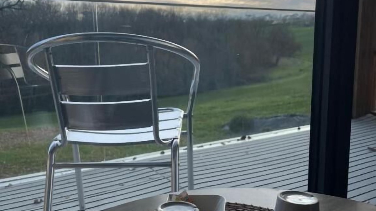 Photo of Patio Balcony in Gemil
