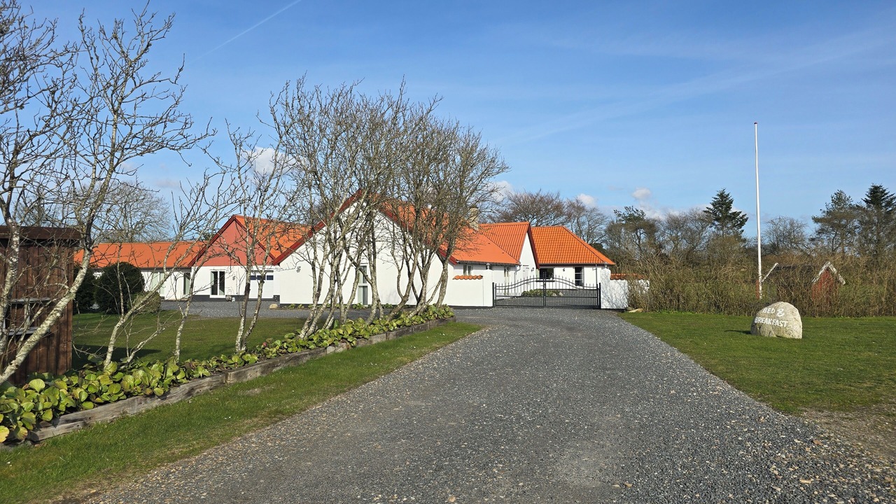 Photo of Outdoor in Skygge