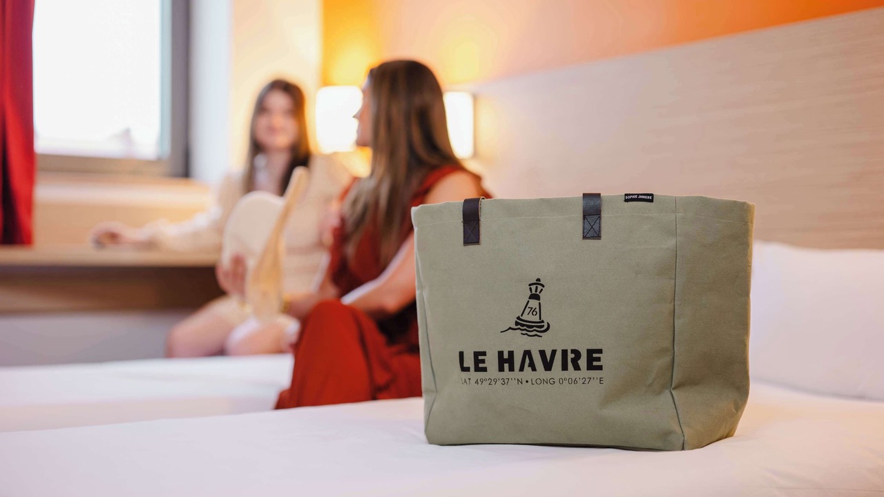 Photo of Bedroom in Saint-Charles du Port