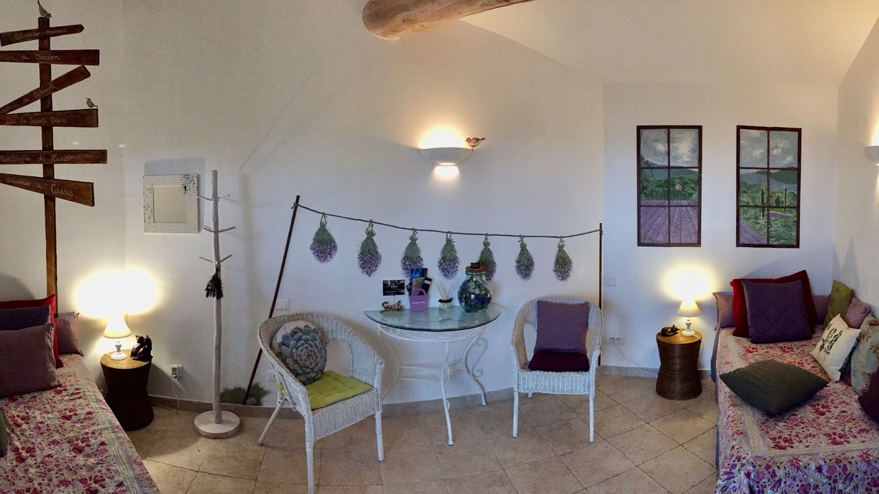 Photo of Bedroom in Villeneuve