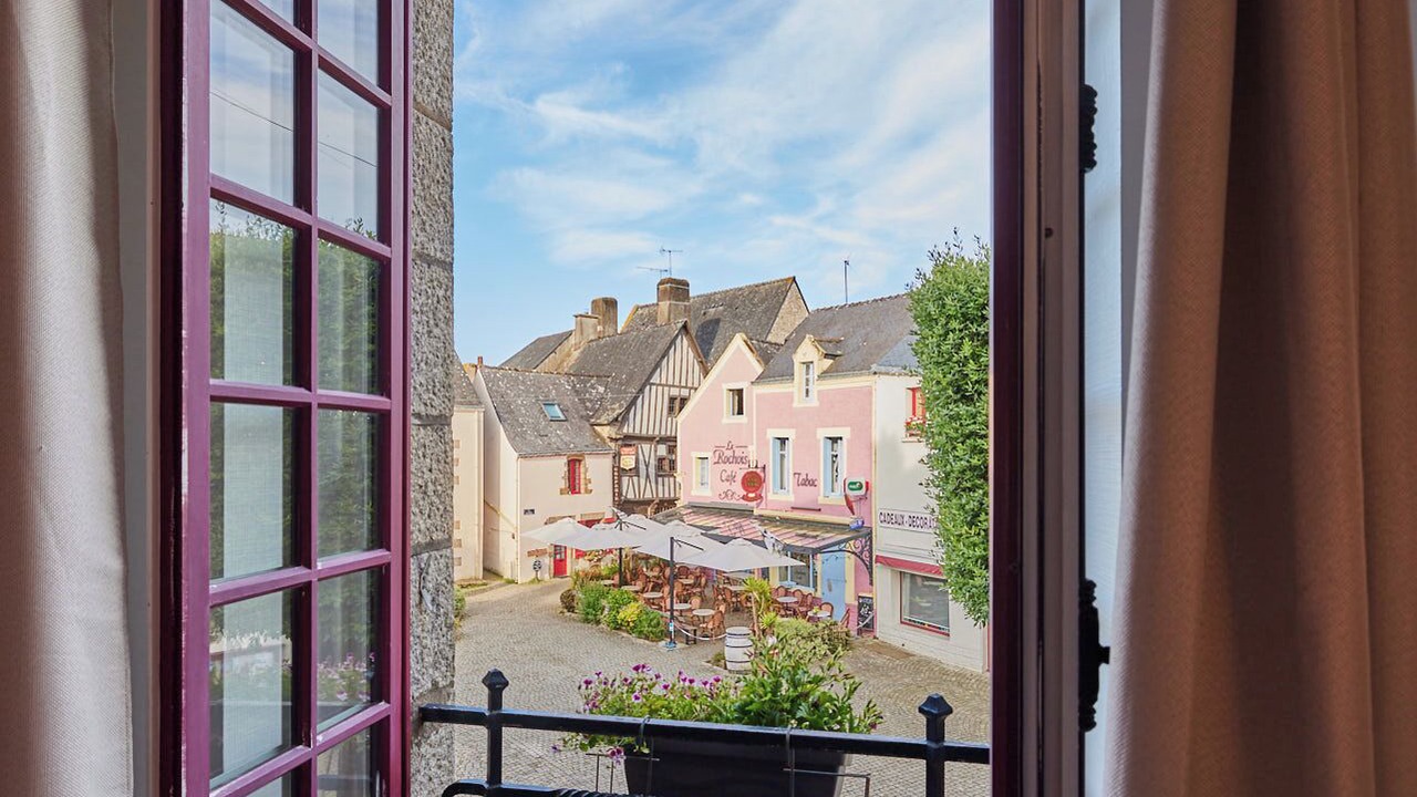 Photo of Bedroom in La Roche-Bernard