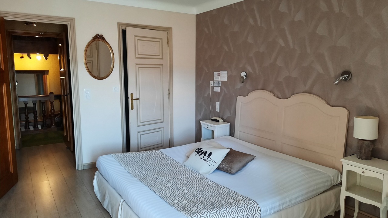 Photo of Bedroom in La Roche-Bernard