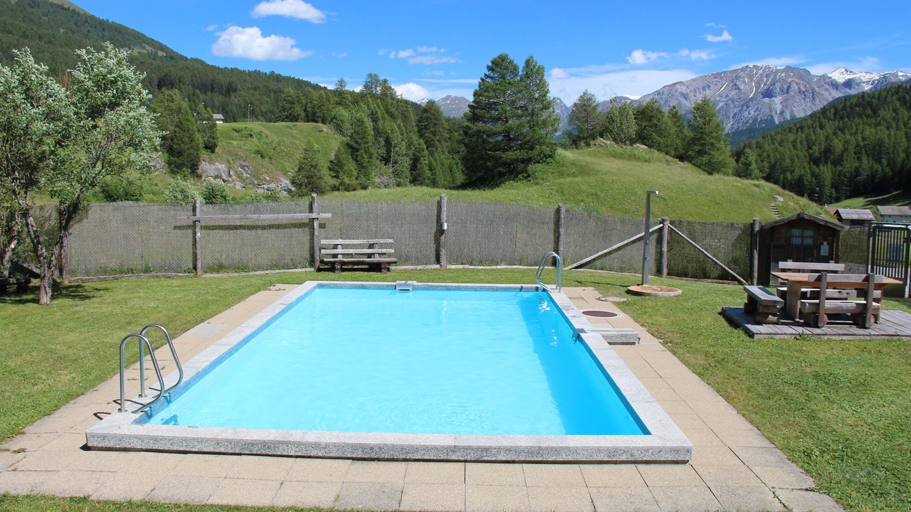 Photo of Outdoor in Tschierv