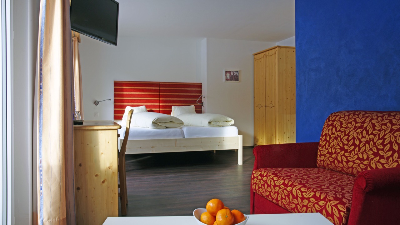 Photo of Bedroom in Tschierv