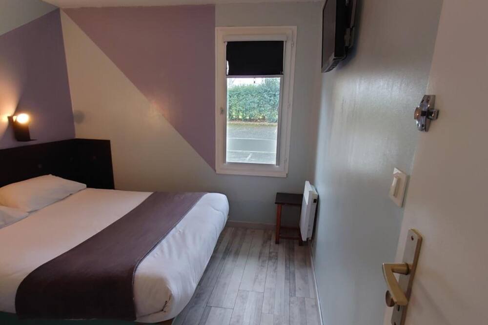 Photo of Bedroom in Beaucouze