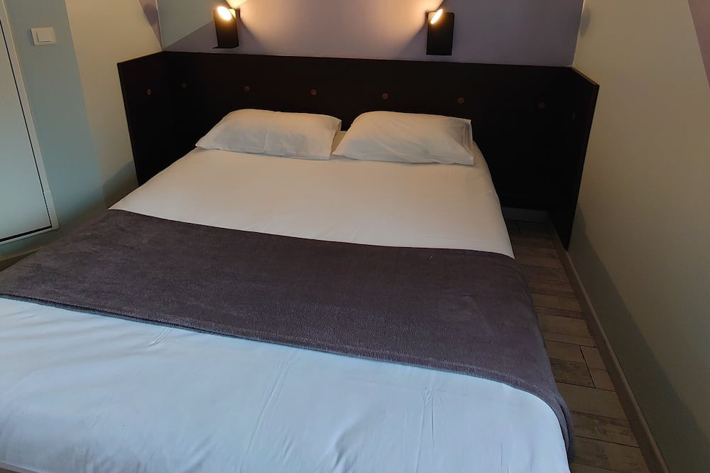 Photo of Bedroom in Beaucouze