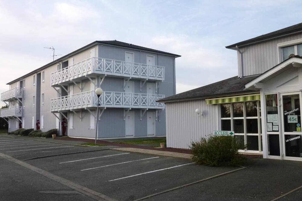 Photo of Outdoor in Beaucouze