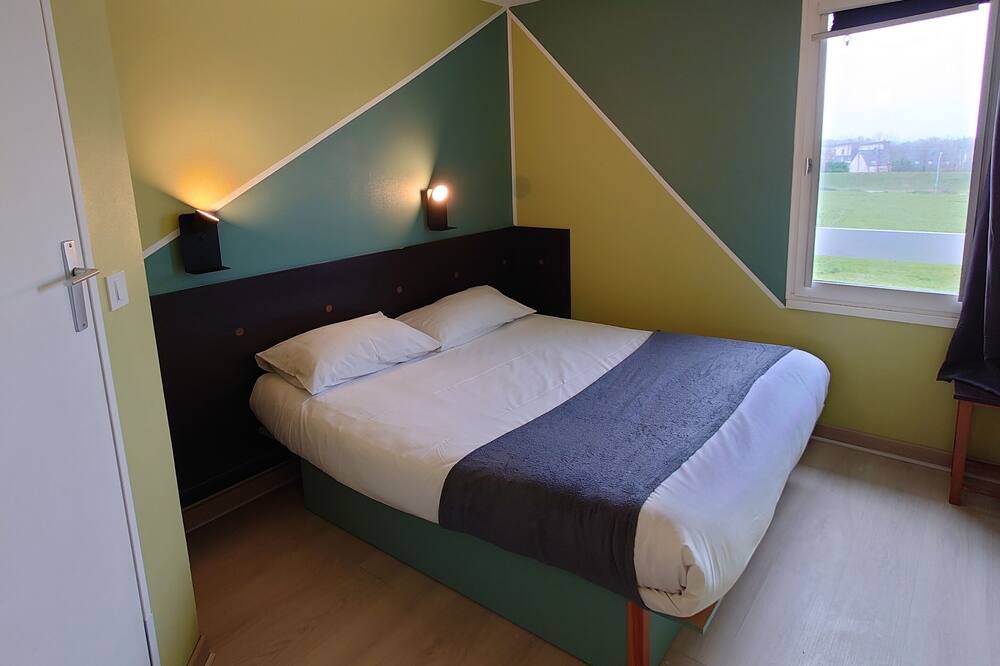 Photo of Bedroom in Beaucouze