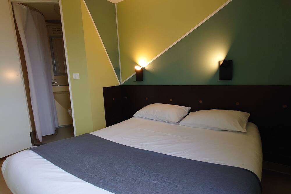 Photo of Bedroom in Beaucouze