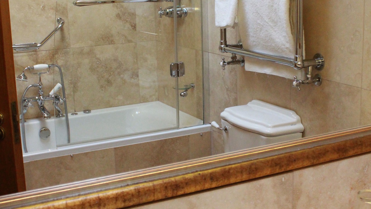 Photo of Bathroom in Callander