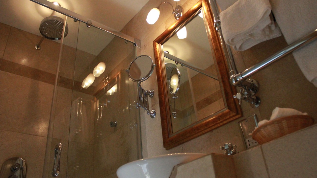 Photo of Bathroom in Callander