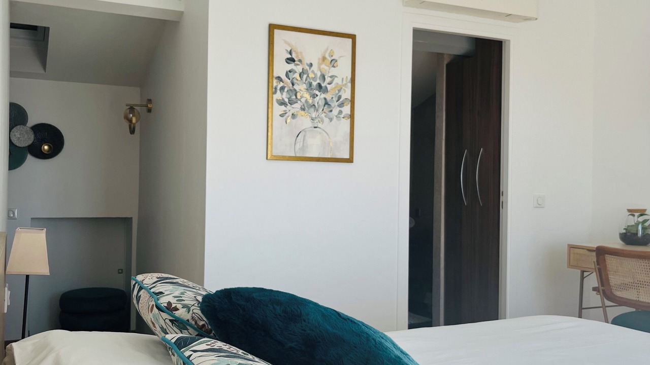 Photo of Bedroom in Bandol