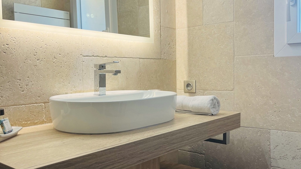 Photo of Bathroom in Bandol
