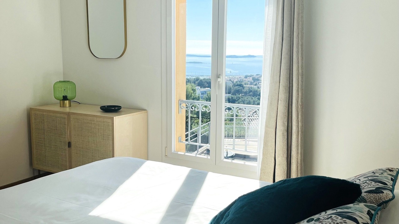Photo of Bedroom in Bandol
