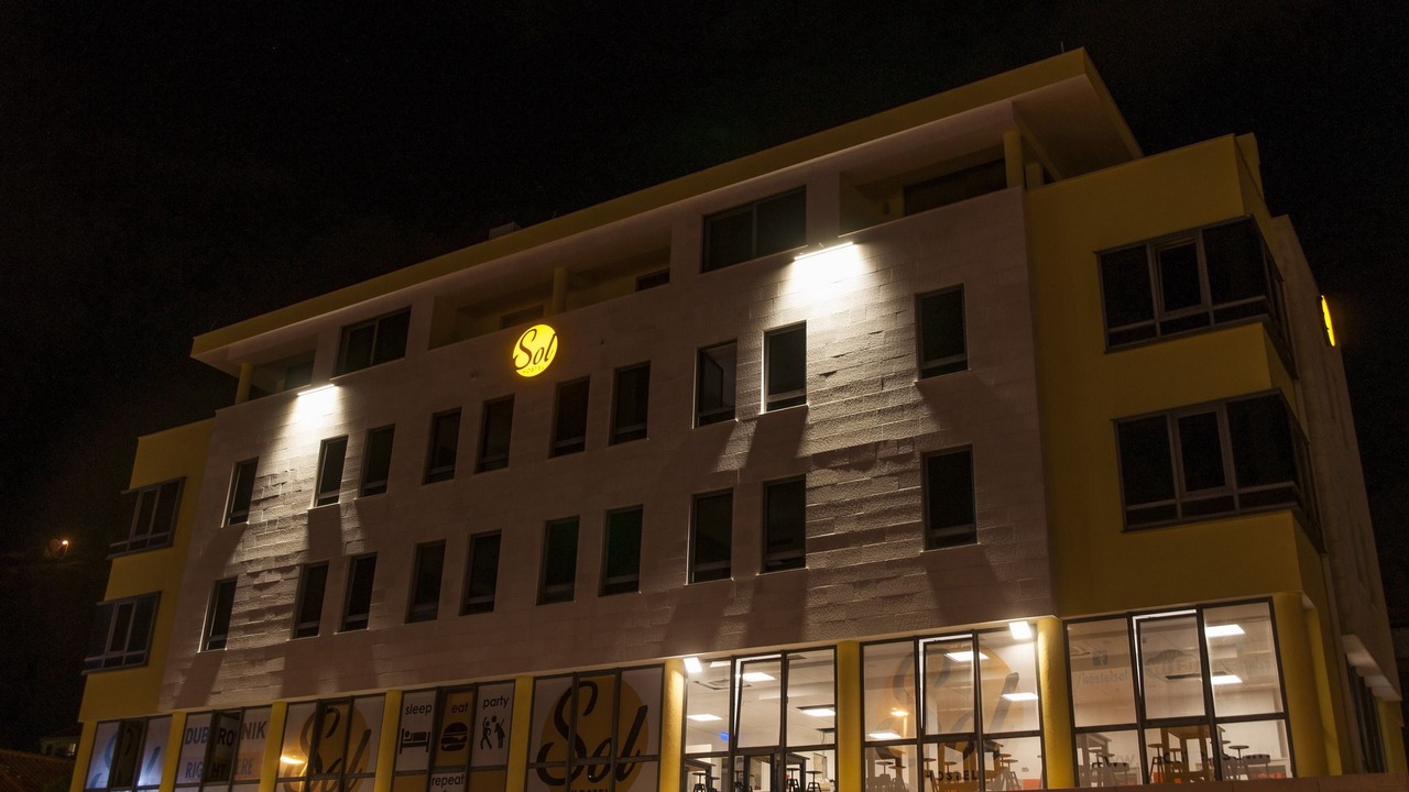 Photo of Buildings in Gruz
