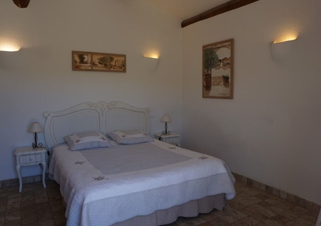 Photo of Bathroom in Simiane-la-Rotonde