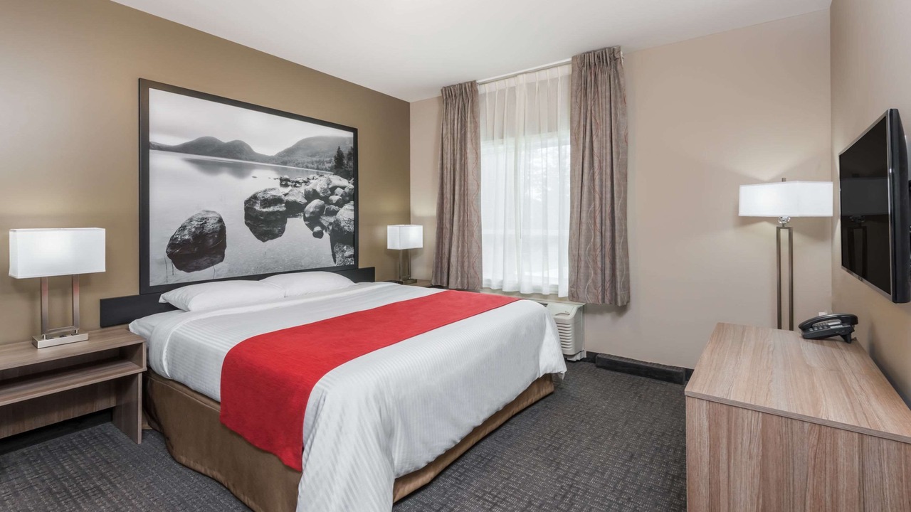 Photo of Bedroom in Mont-Laurier