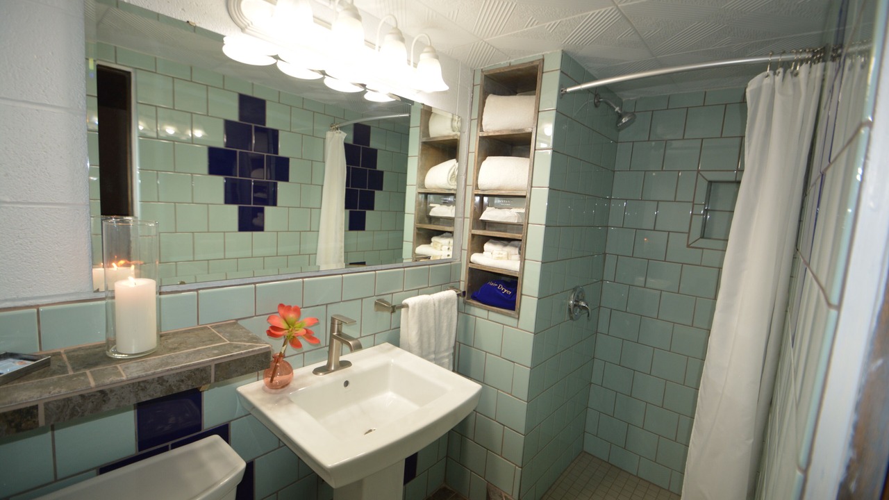 Photo of Bathroom in Hardin