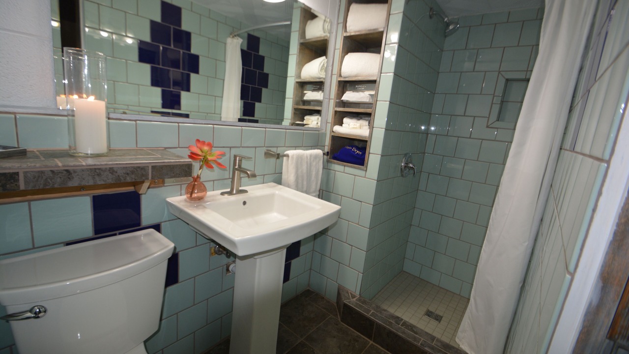 Photo of Bathroom in Hardin