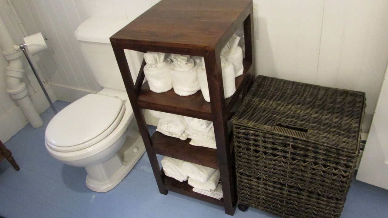 Photo of Others in Center Lovell