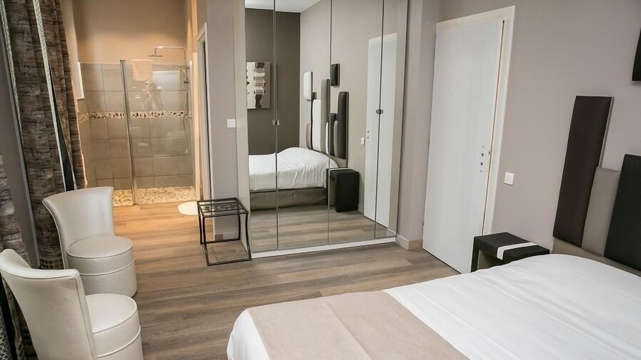 Photo of Others in Thiers