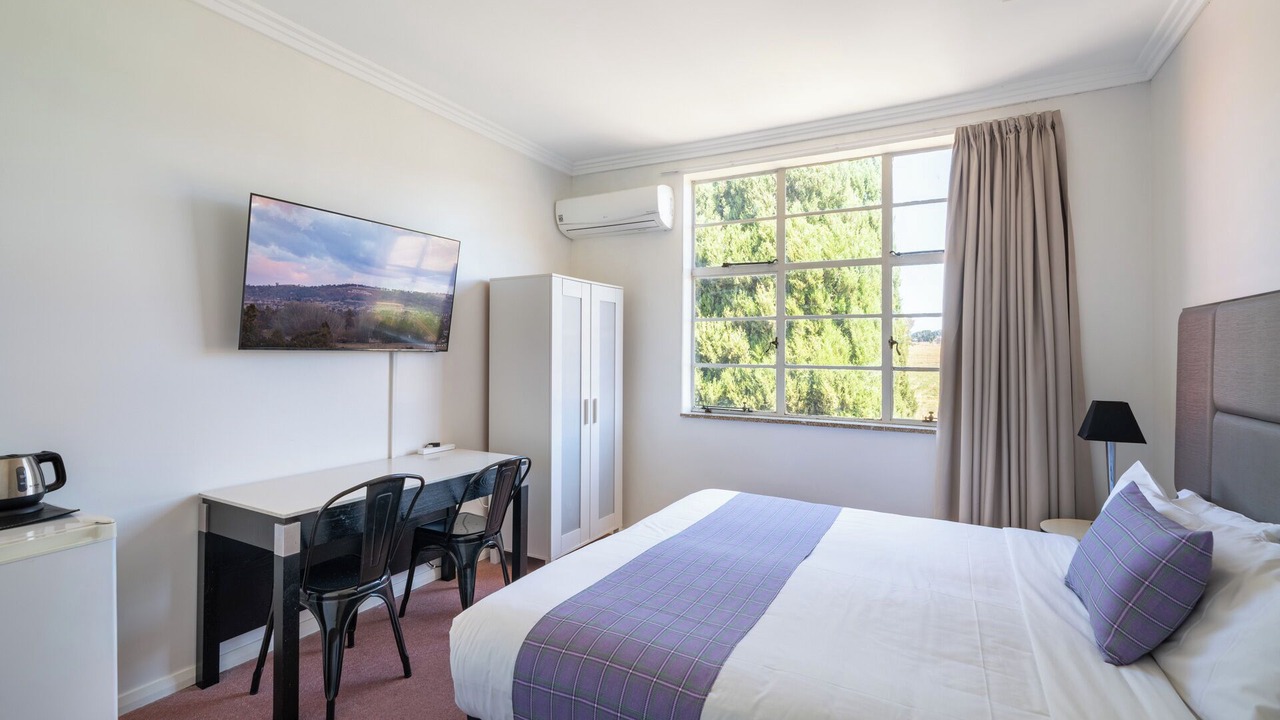 Photo of Bedroom in South Bathurst