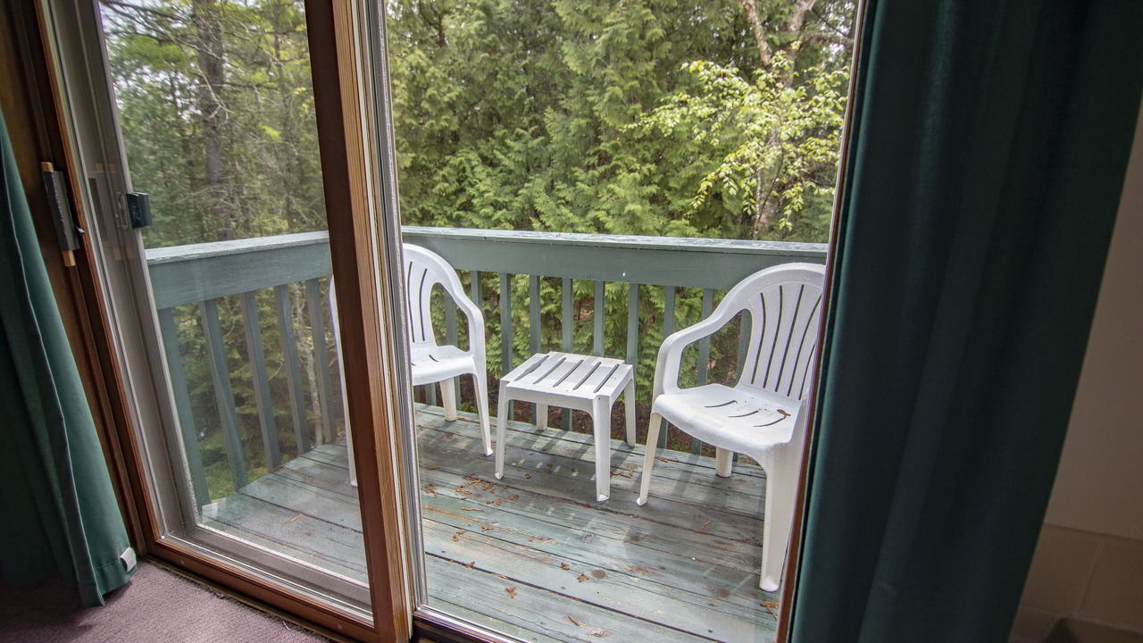 Photo of Patio Balcony in Baileys Harbor