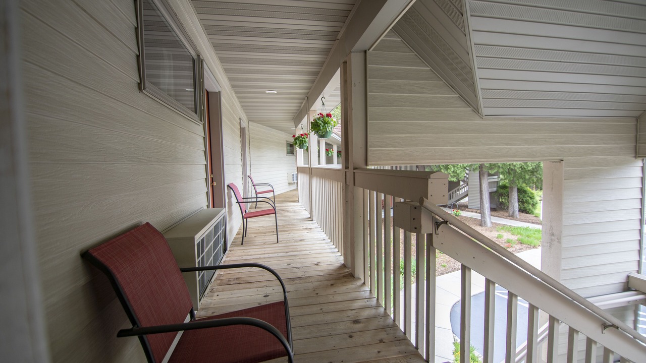 Photo of Patio Balcony in Baileys Harbor