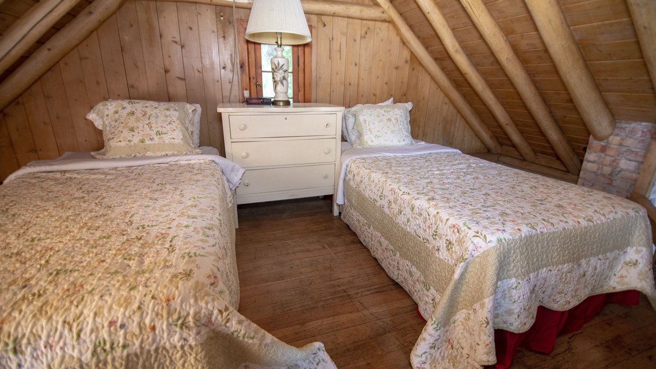 Photo of Bedroom in Baileys Harbor