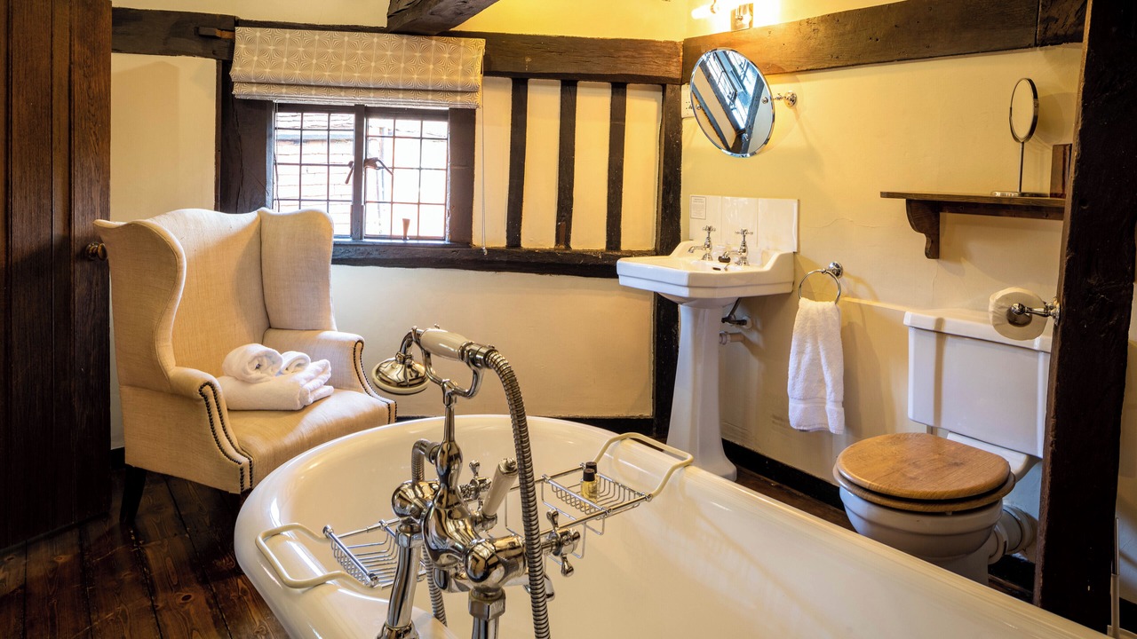 Photo of Bathroom in Chiddingfold