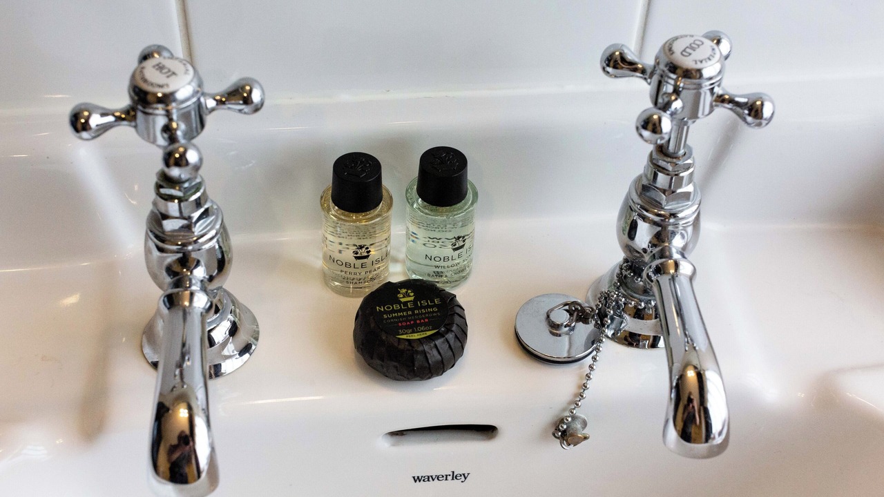 Photo of Bathroom in Chiddingfold