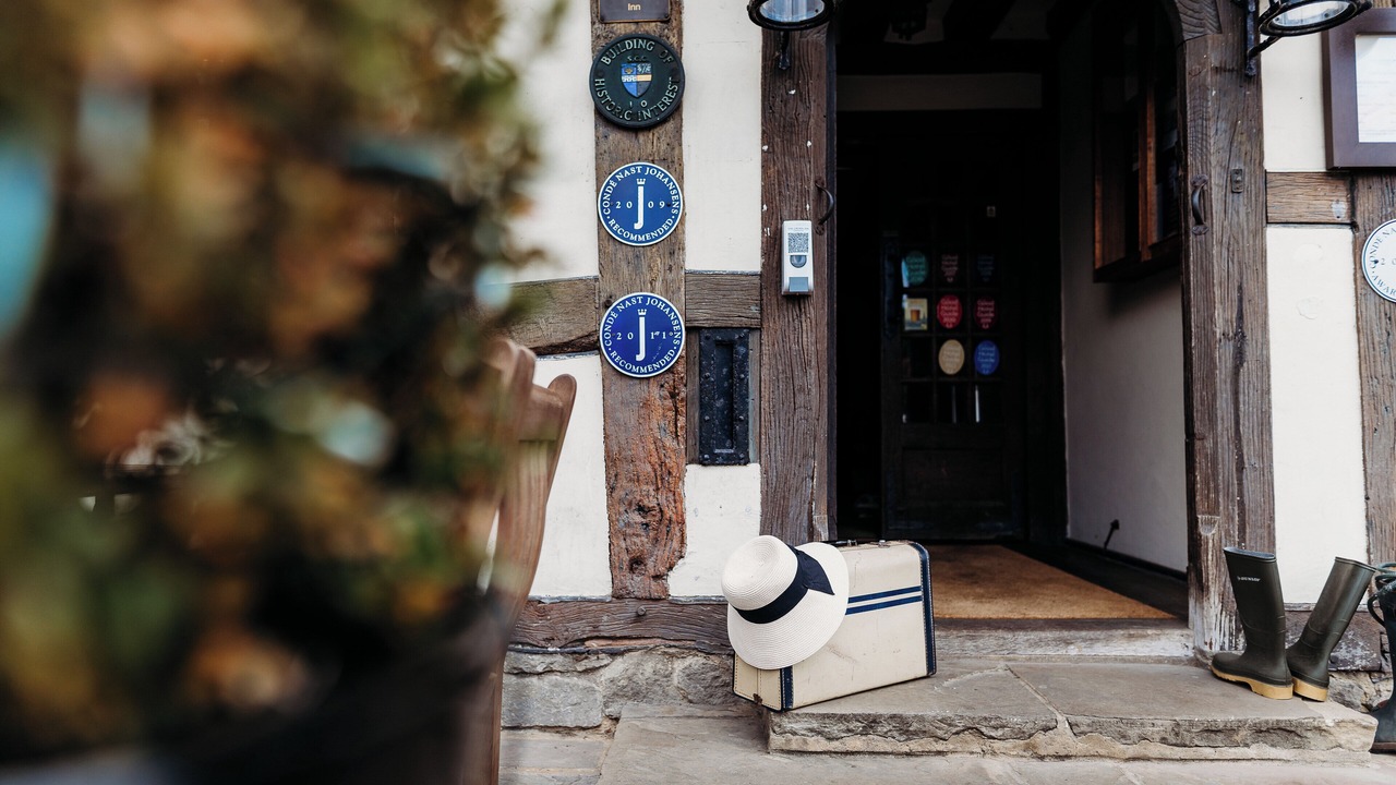 Photo of Others in Chiddingfold