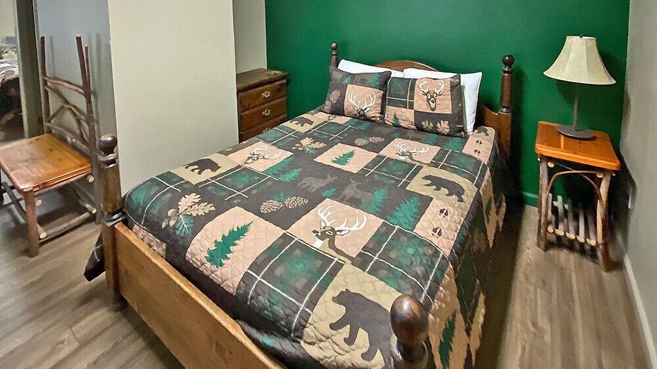 Photo of Bedroom in Lowman