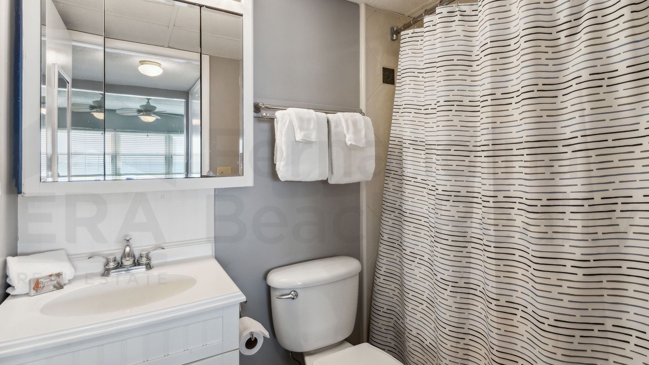 Photo of Bathroom in Fernandina Beach