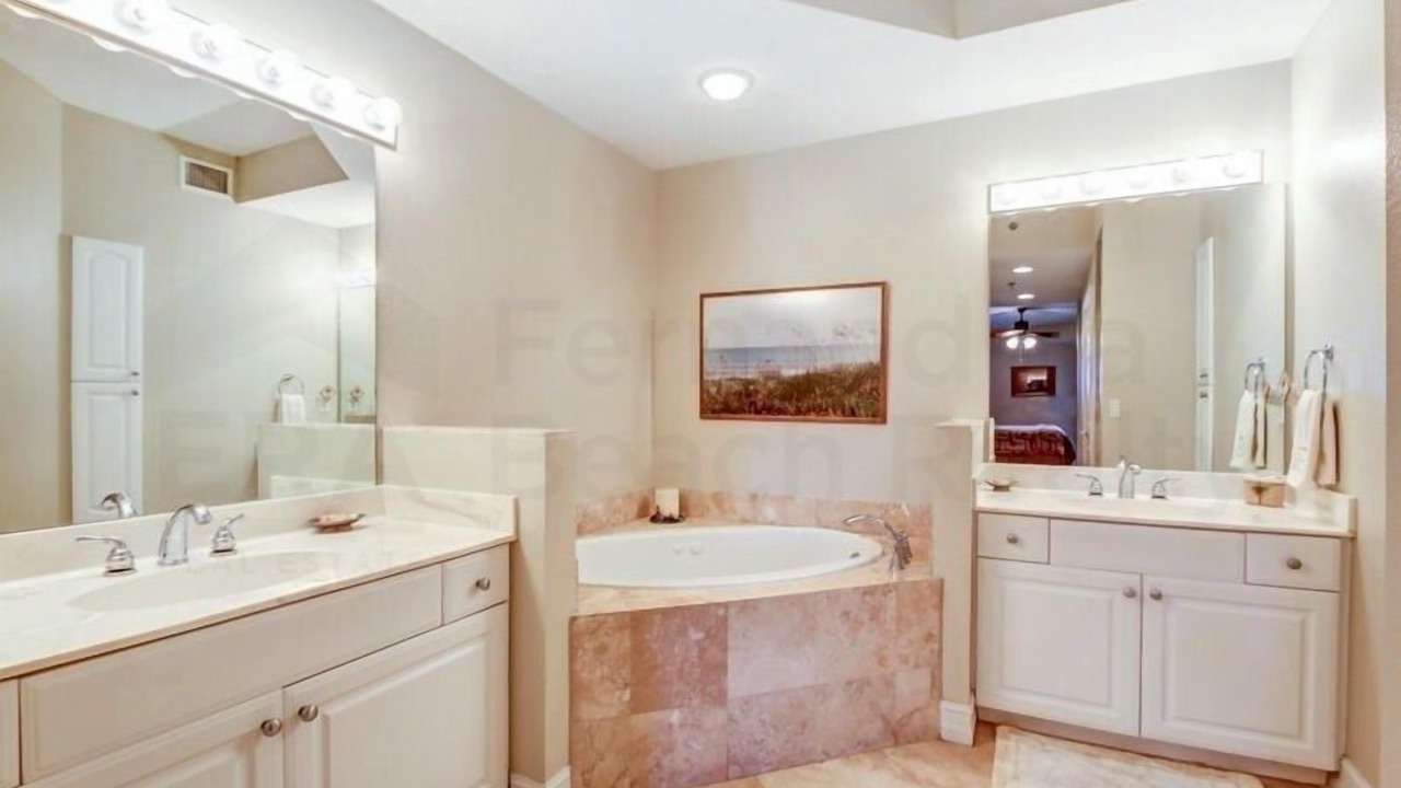 Photo of Bathroom in Fernandina Beach